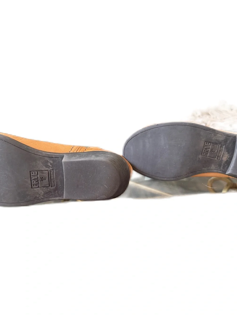 Frye Carson Shortie Kids Booties. Size Boys 1